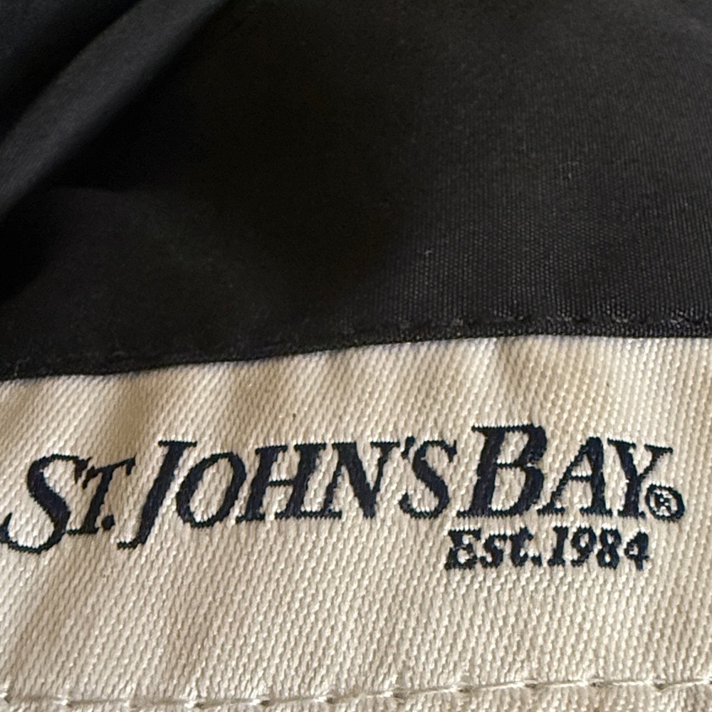 St. John's Bay Women's Reversible Gray/Black Utility Jacket with Hood - Picture 12 of 13